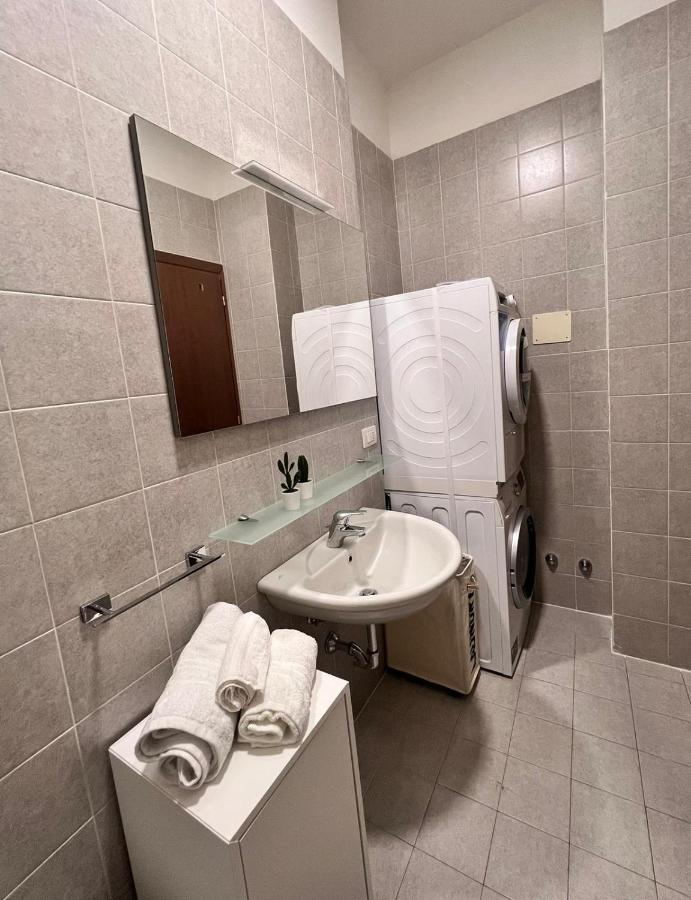 Appartamento De Luxe Giada Болонья Экстерьер фото